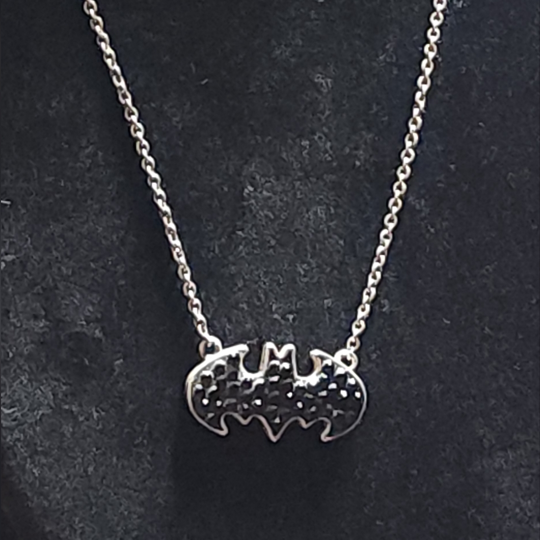 Officially Lisenced Dc Comics Bat Man Logo Pendant Necklace 24$